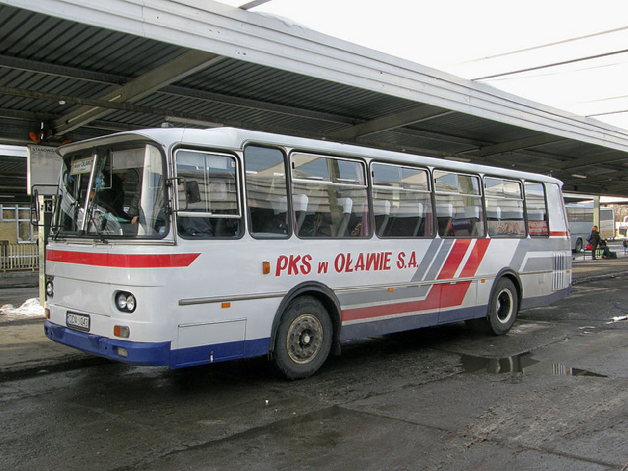 PKS OÅ‚awa Autosan H9-21 bus , WrocÅ‚aw PKS Terminal 02.02.2010 ...