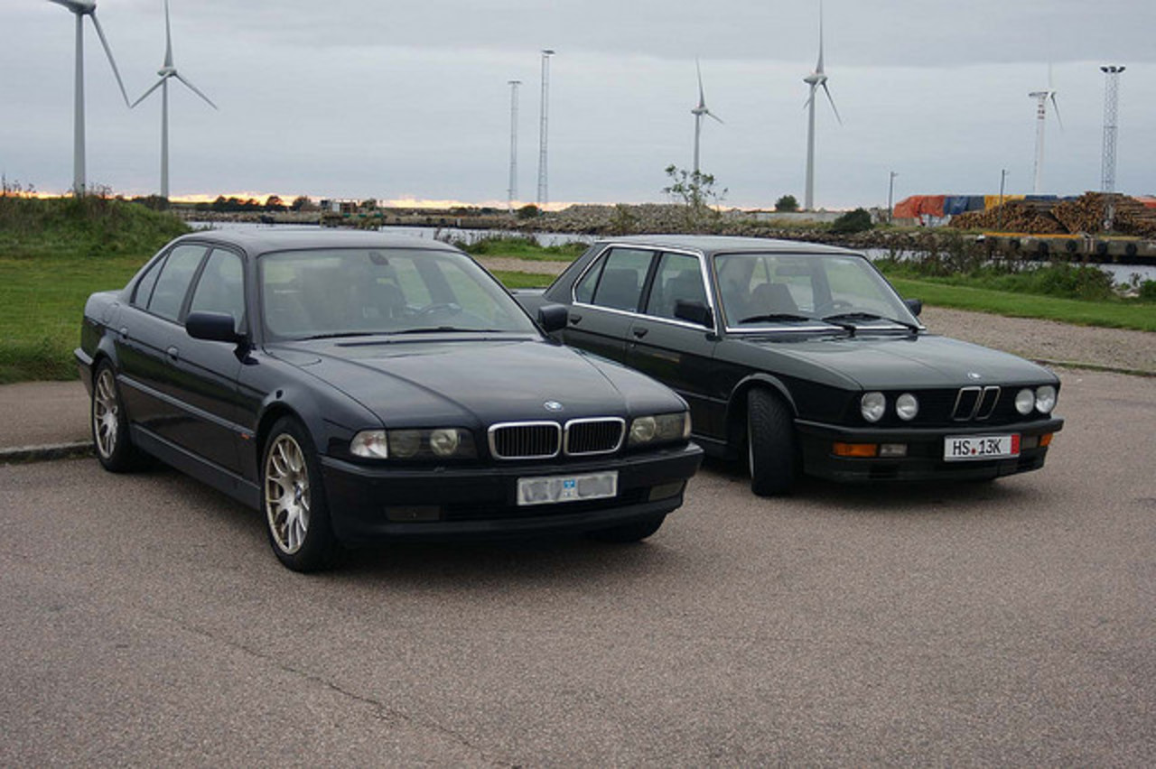 BMW M535i and BMW 750iA | Flickr - Photo Sharing!