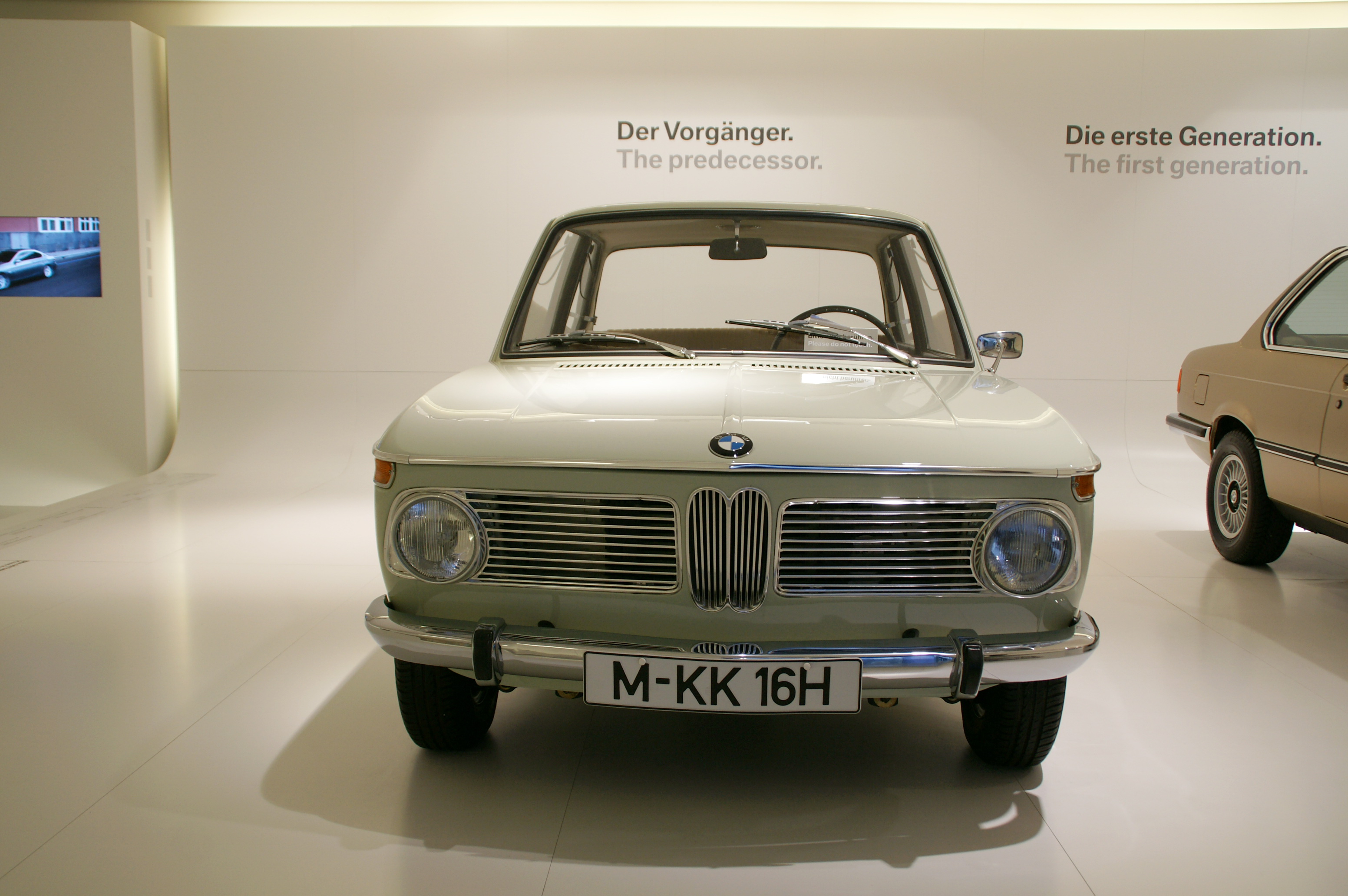 BMW 1600-2 23.10.2012 2051 | Flickr - Photo Sharing!