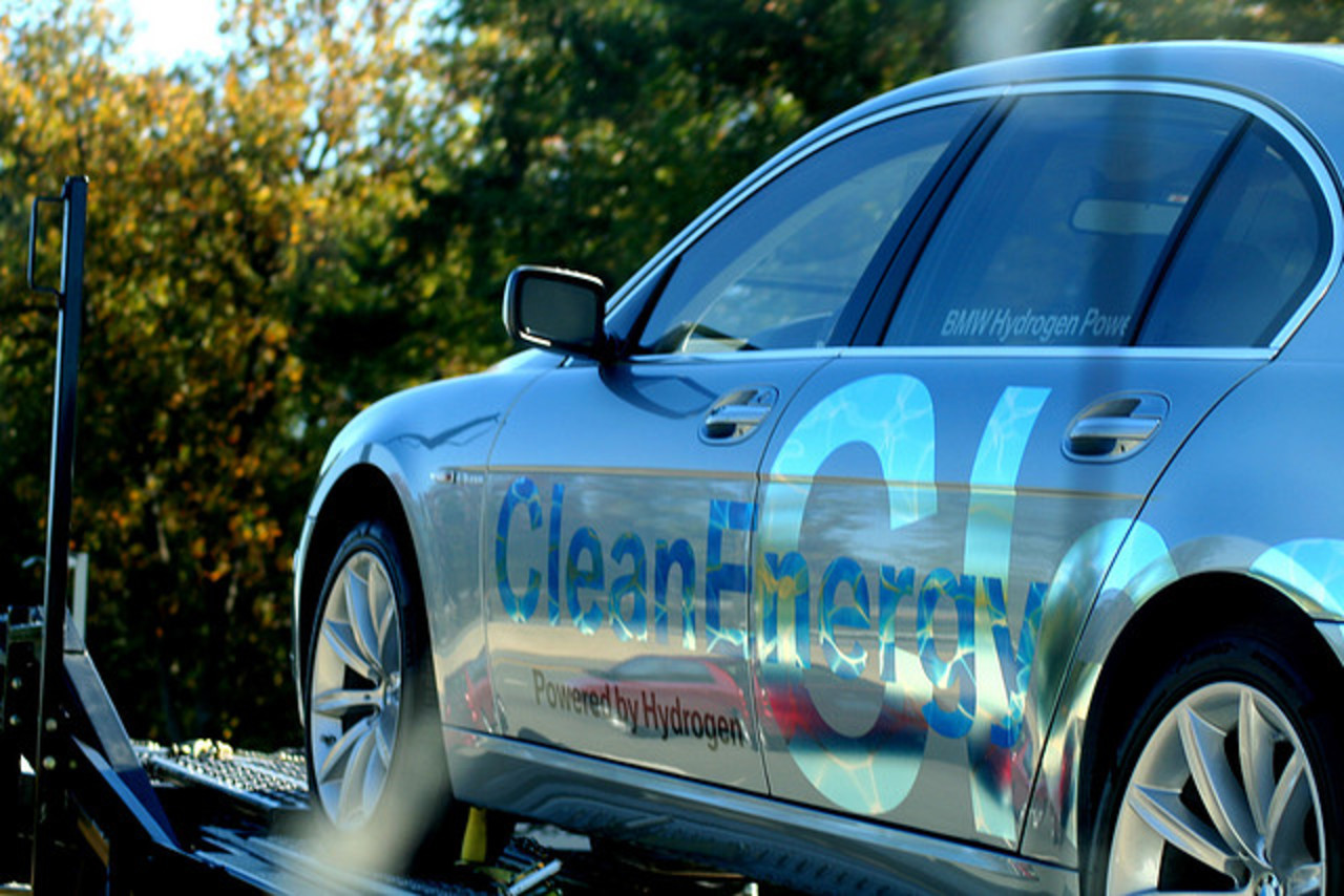 BMW Hydrogen 7 | Flickr - Photo Sharing!