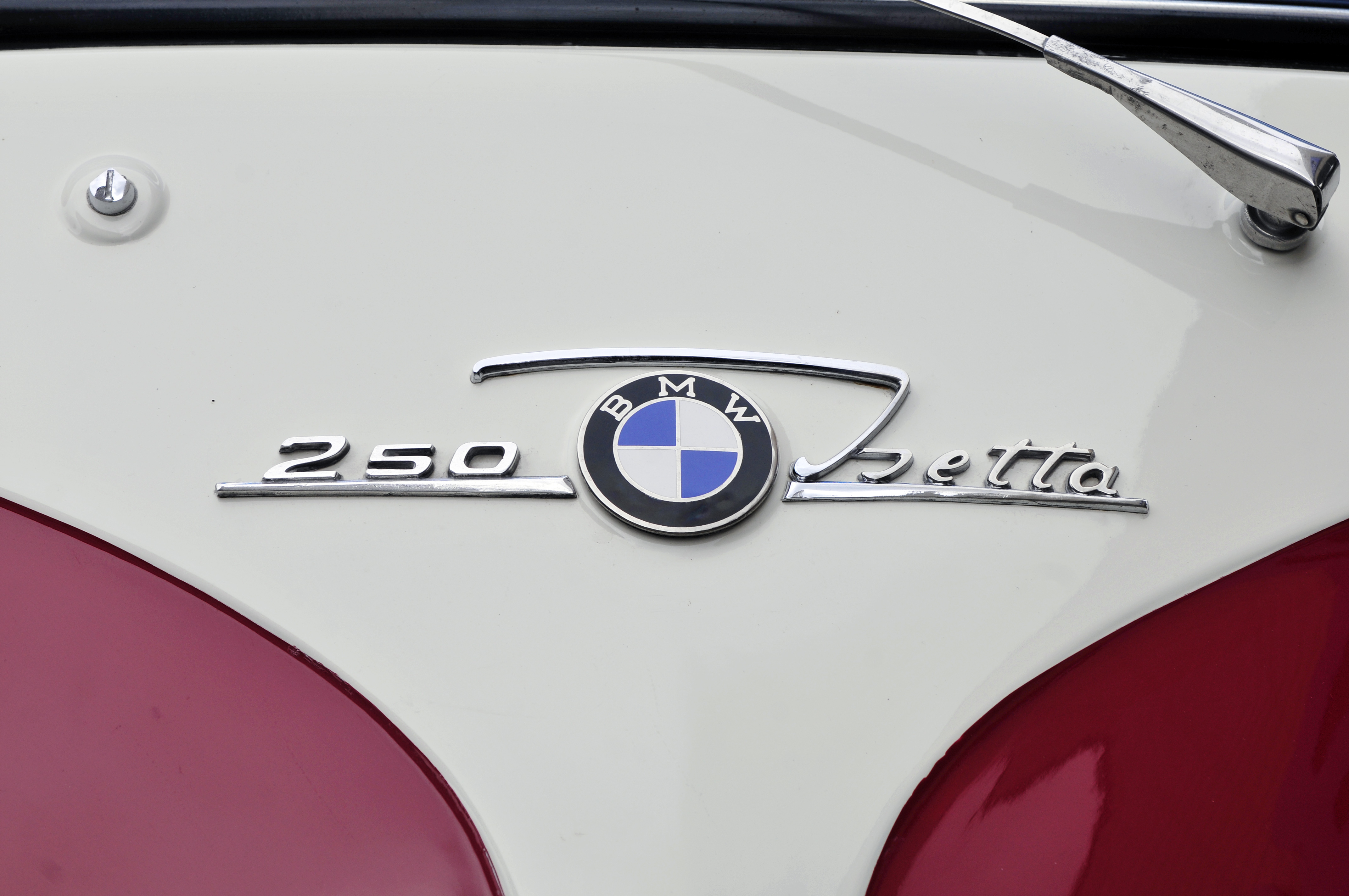 BMW Isetta 250 | Flickr - Photo Sharing!
