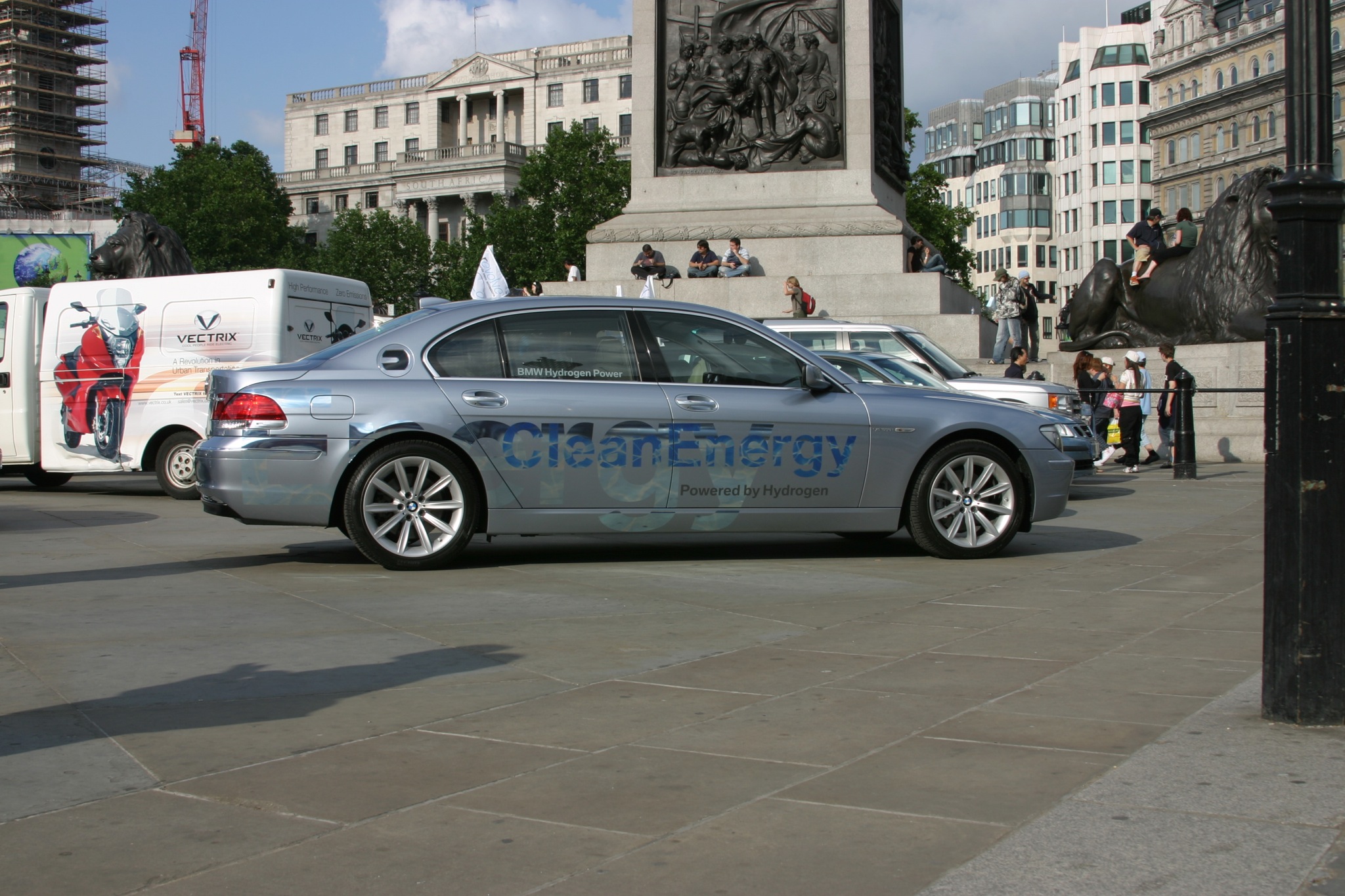 BMW Hydrogen 7 Side | Flickr - Photo Sharing!