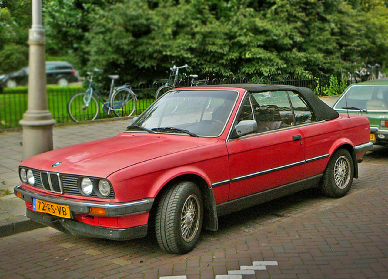 BMW 320i Cabriolet, 1990, Amsterdam, van Eeghenstraat, 09-2010 ...