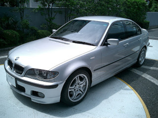 BMW 318 ~ Auto Car