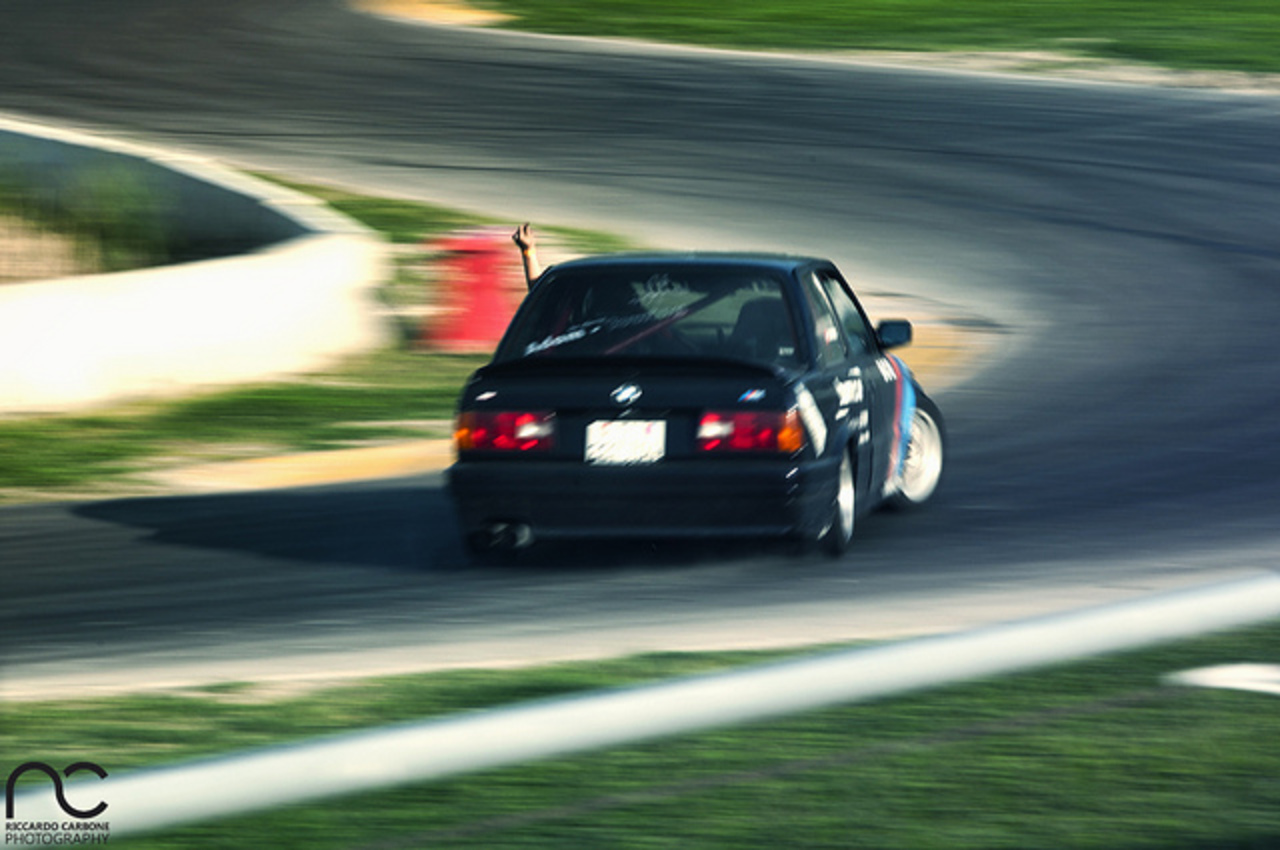 Drifting A BMW 320iS E30 With Style - Pt.3 - Thumb Up! | Flickr ...