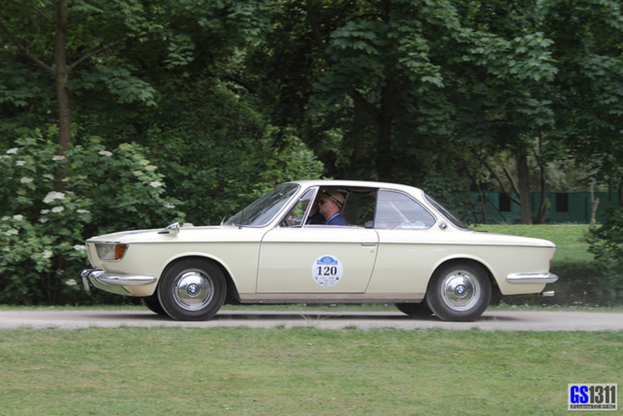1965 - 1970 BMW 2000 CS | Flickr - Photo Sharing!