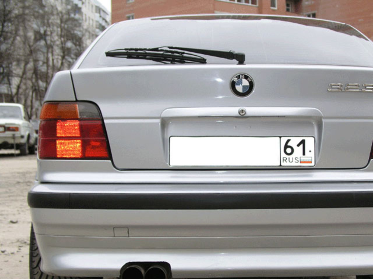 DesignerCars - BMW 323ti - My Friend's Compact Pictures