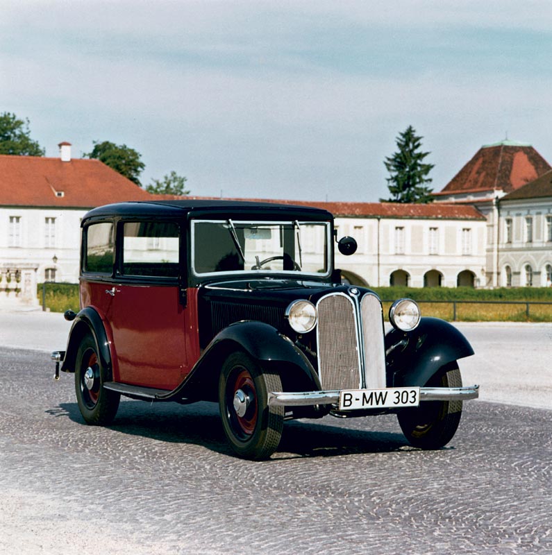 Foto: BMW 303 Limousine, erstmals mit BMW Niere, 1933 (