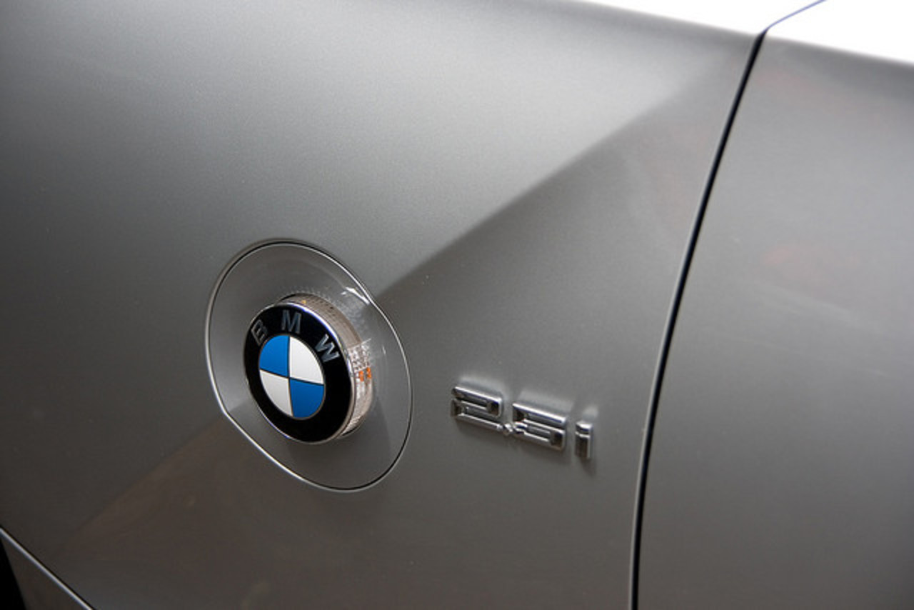 BMW Z4 2.5i badge | Flickr - Photo Sharing!