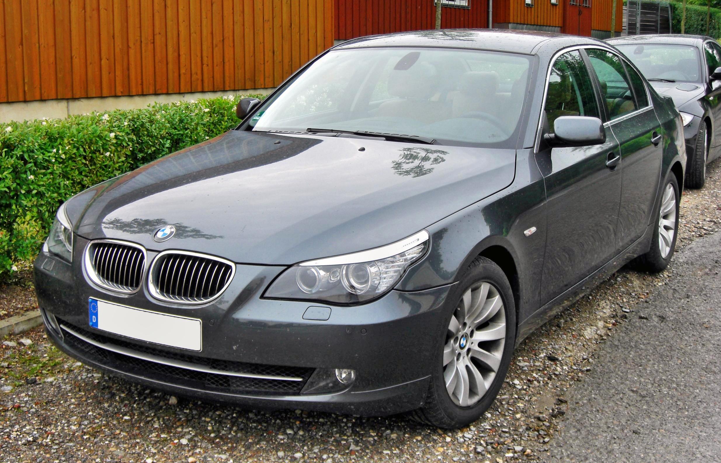 File:BMW 530i (E60) Facelift 20090615 front.JPG - Wikipedia, the ...