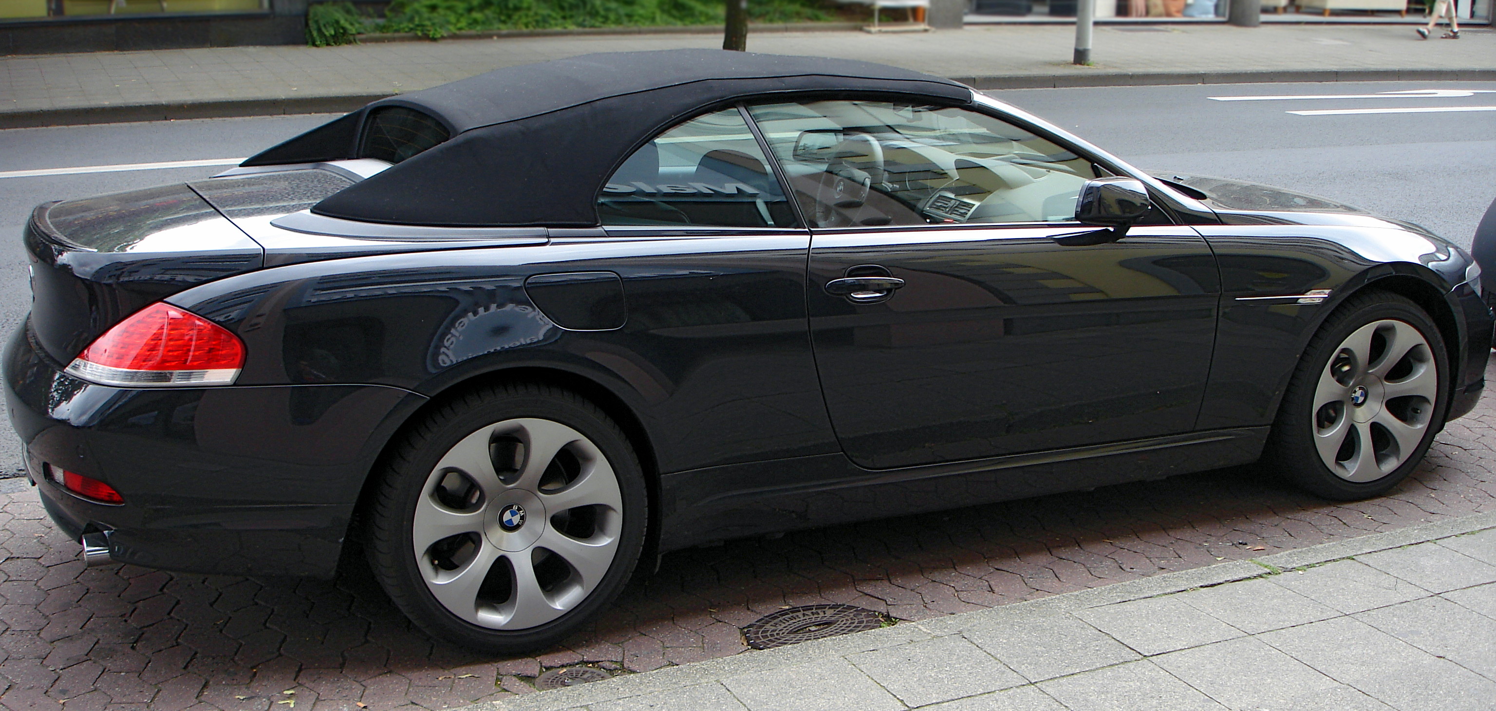 File:BMW 645 E64 side.jpg - Wikimedia Commons