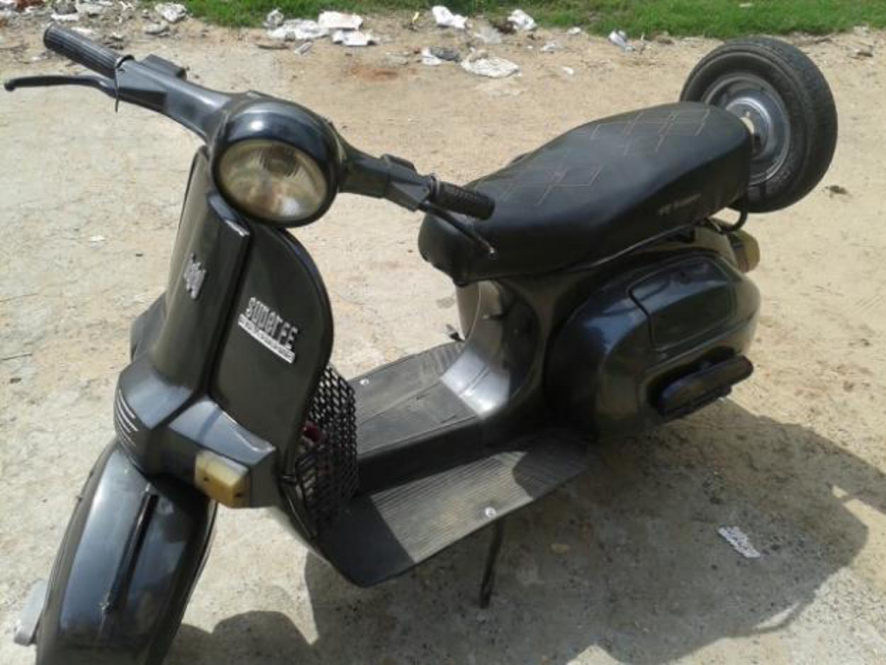 bajaj -fe scooter in good condition @ Rs.4600 call 9304044924 ...