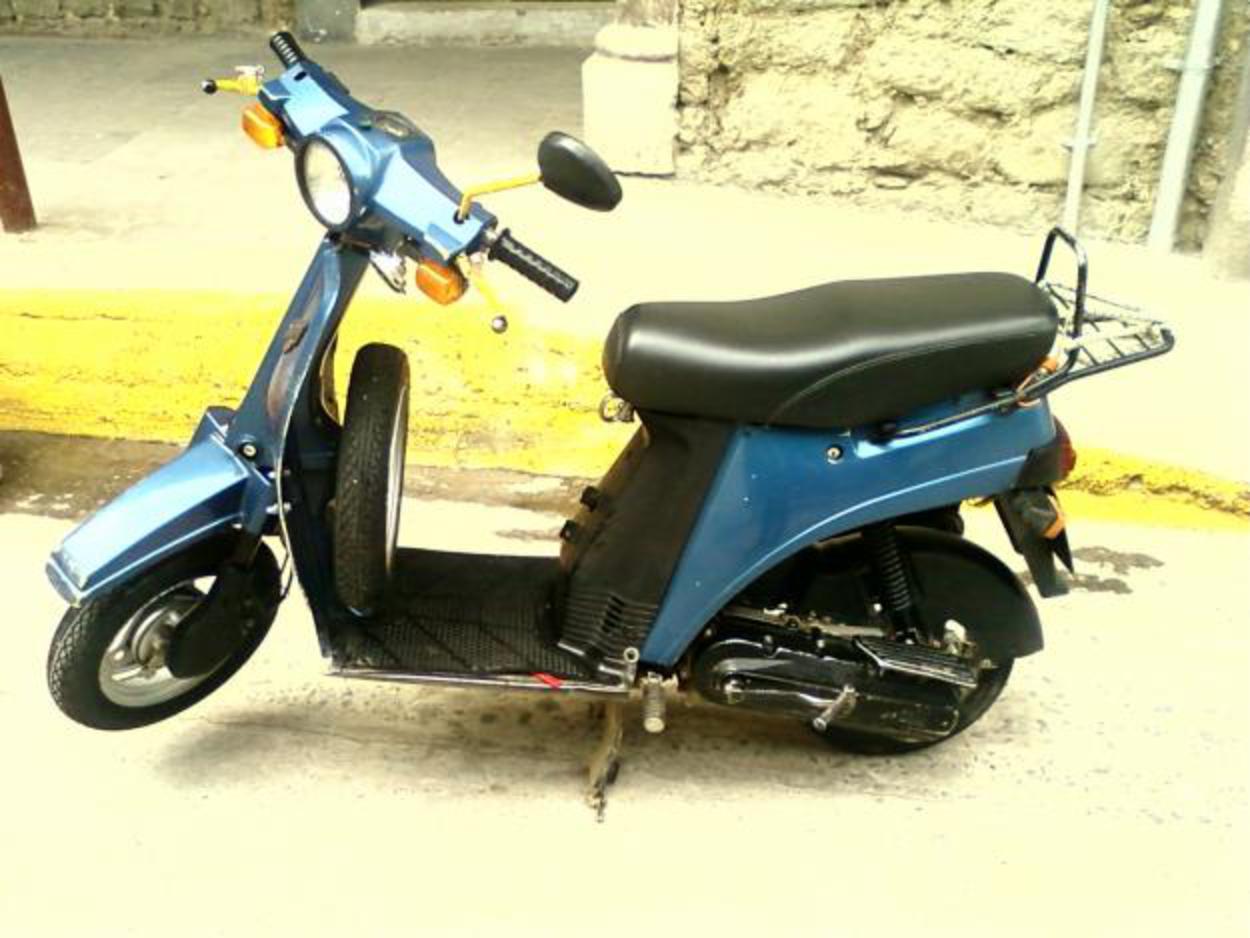 moto sunny zip bajaj - ZacatlÃ¡n - Motos - Scooters - centro