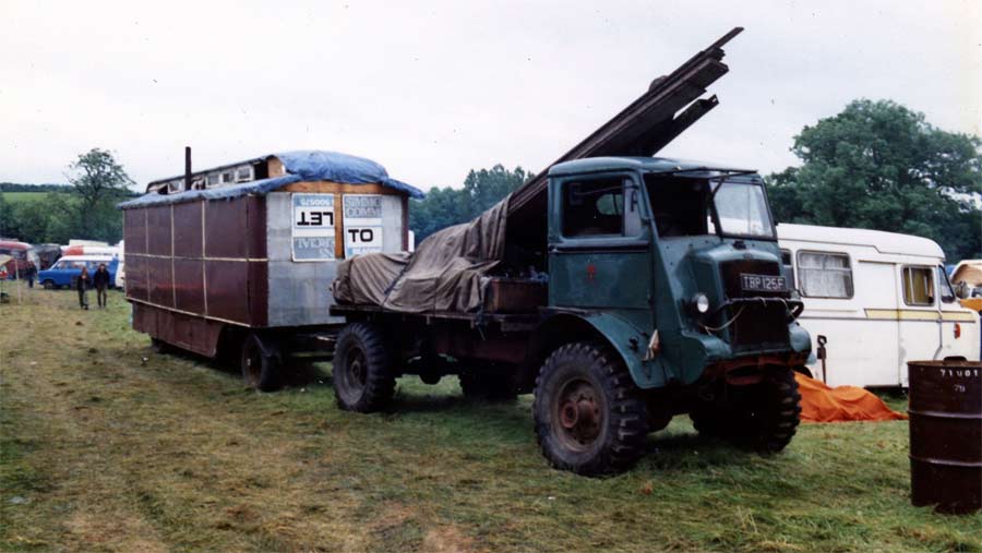 Glastonbury festival 1990: Travellers Field