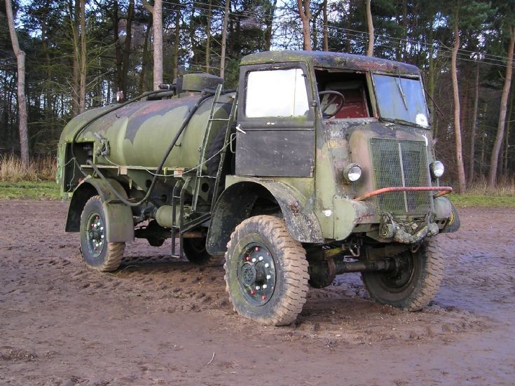 Truck Photos - WWII Bedford QL re-