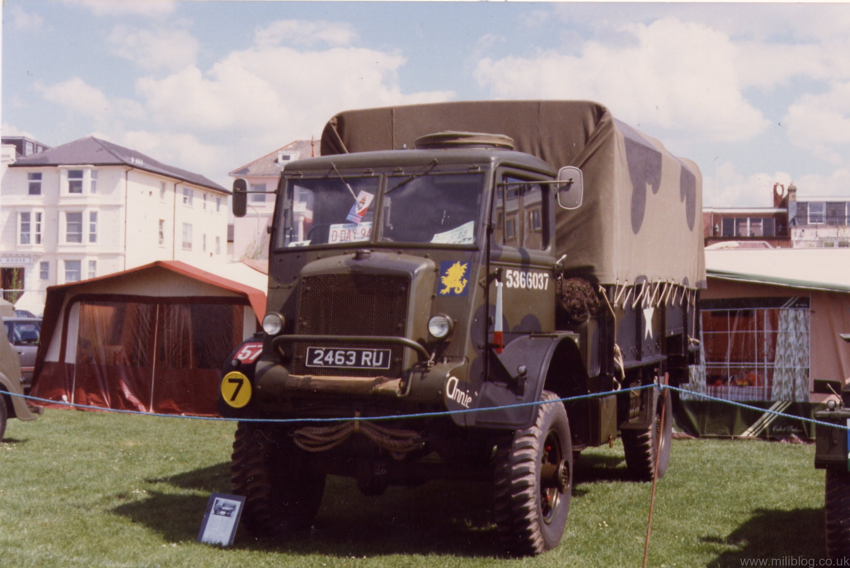 Military items | Military vehicles | Military trucks | Military ...