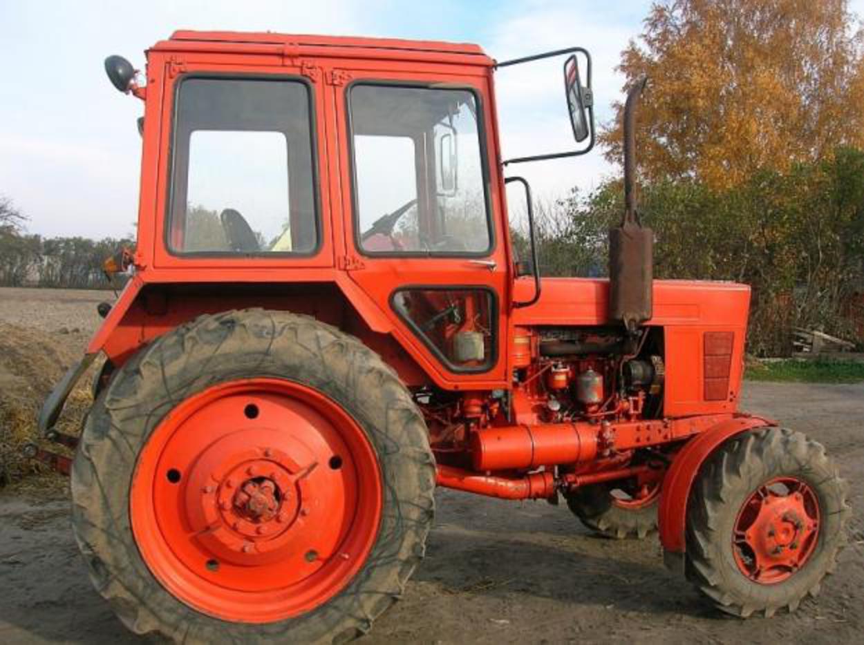 Трактор колесный МТЗ-82, год выпуска - 1996