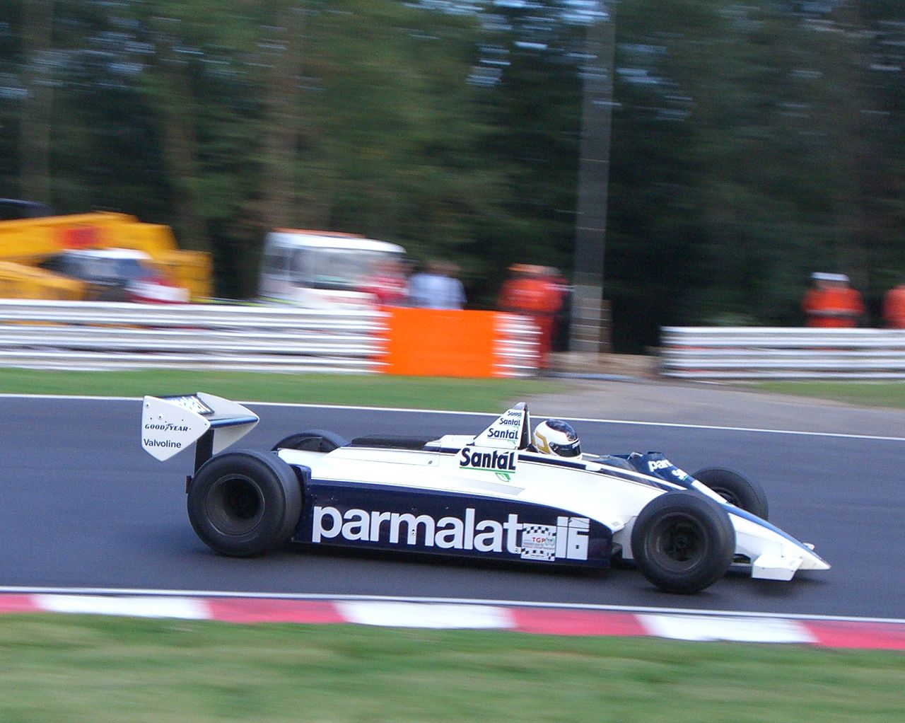 File:2005 Brands Hatch A1GP 25 Sept Christian Glaesel Brabham ...