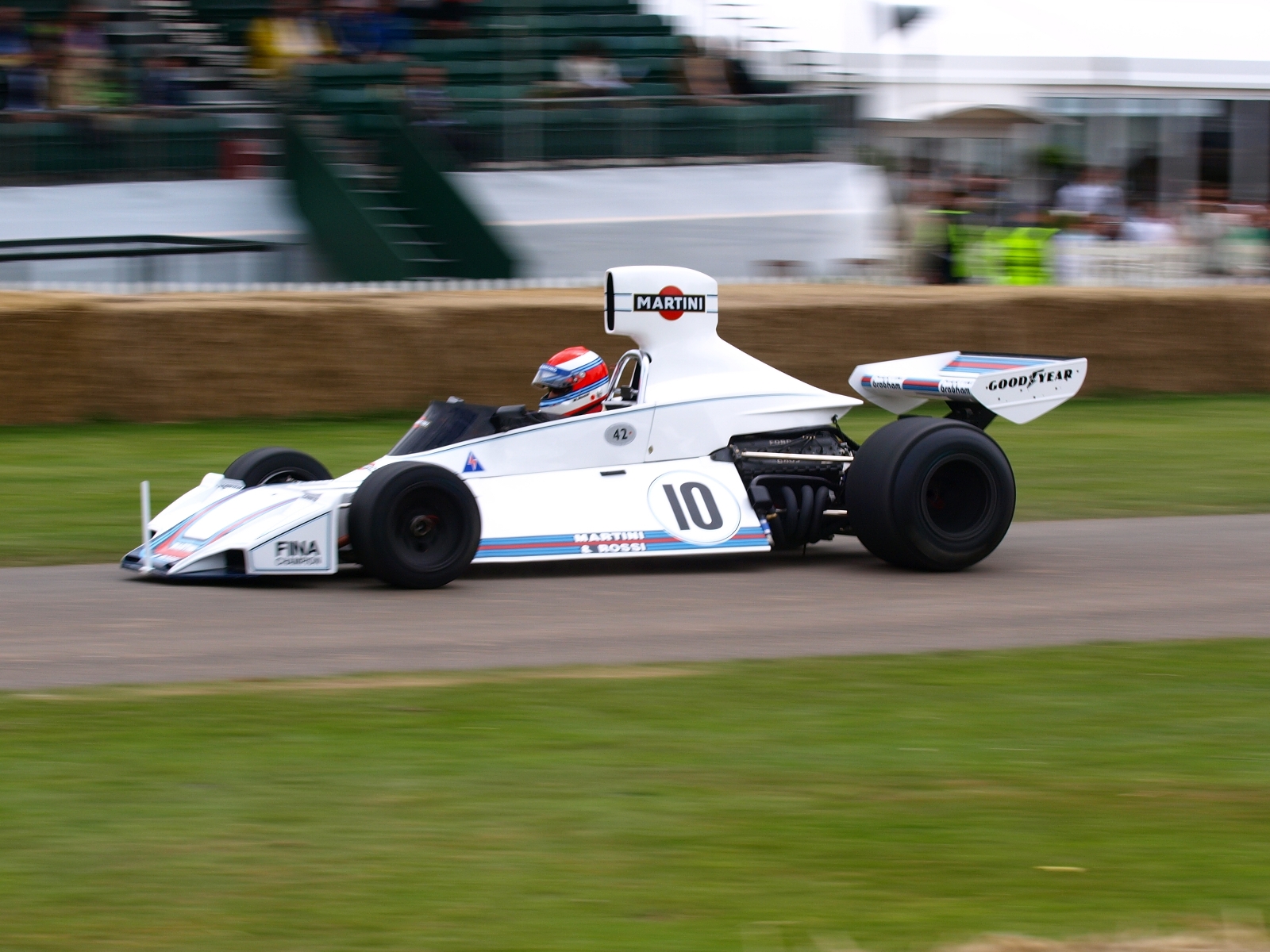 File:Brabham BT42 Goodwood 2008.jpg - Wikimedia Commons