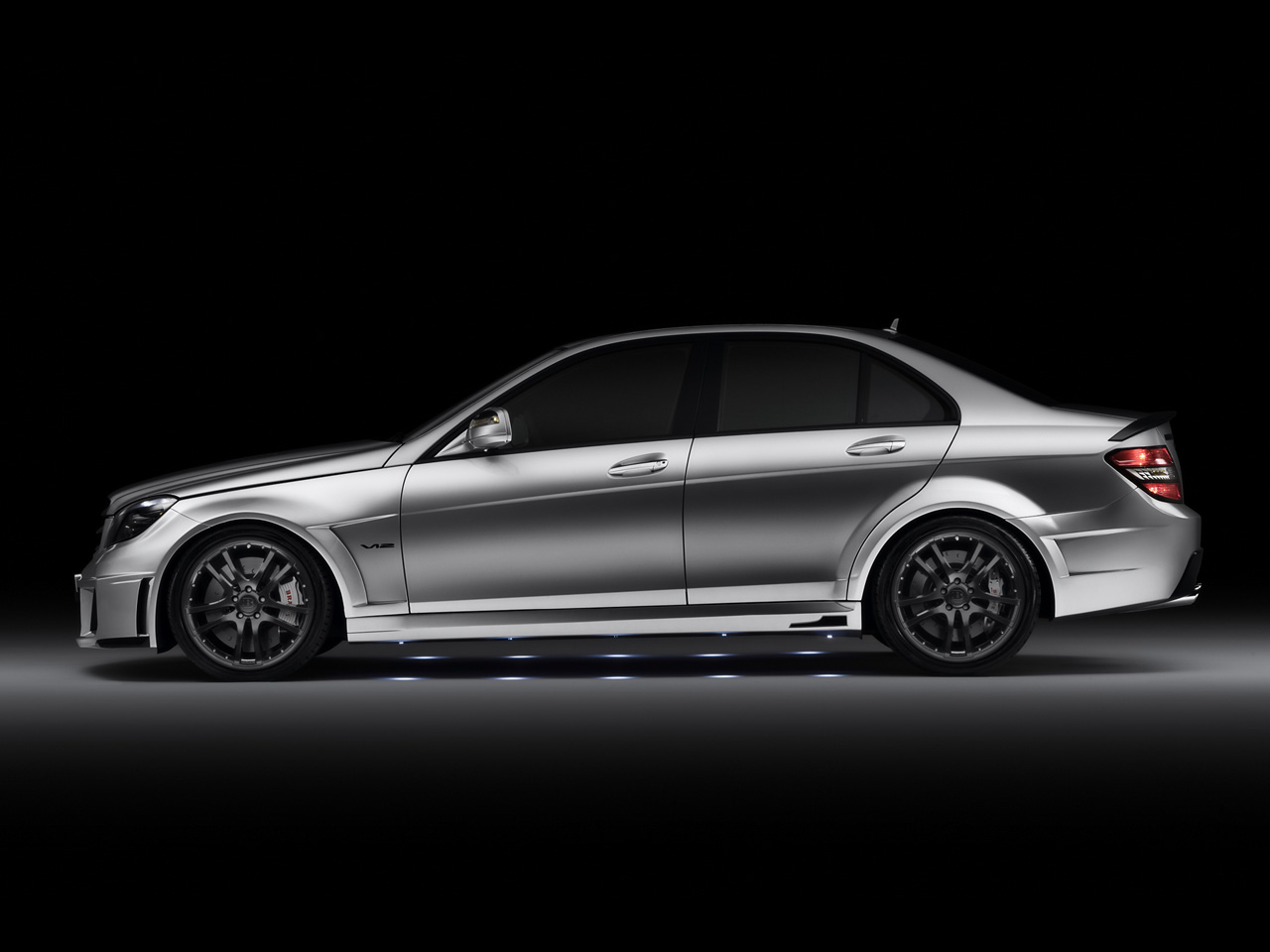 Download 2008 Brabus Bullit Based On Mercedes C Class Side High ...