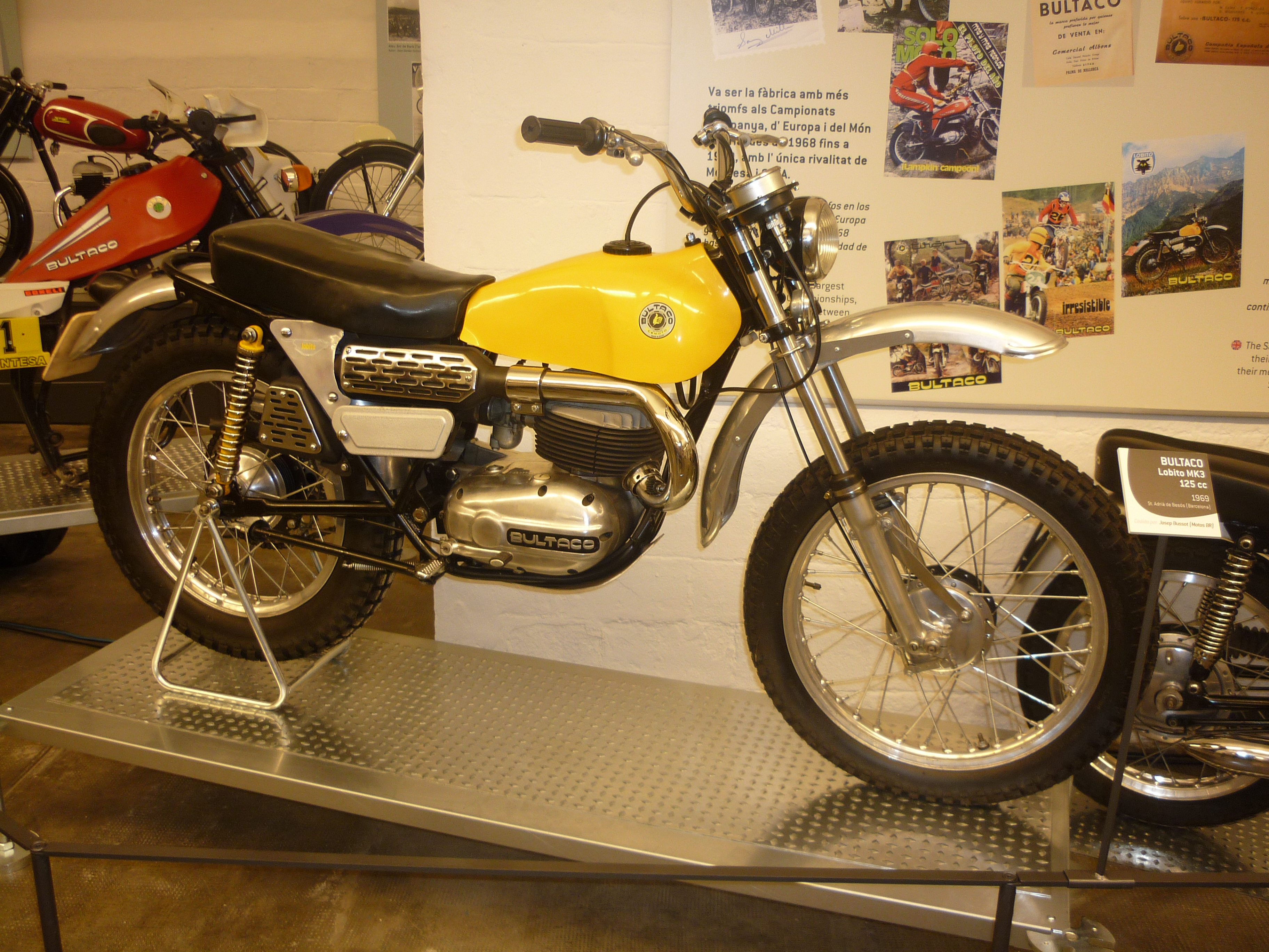 File:Bultaco Lobito MK3 125cc 1969.JPG - Wikimedia Commons