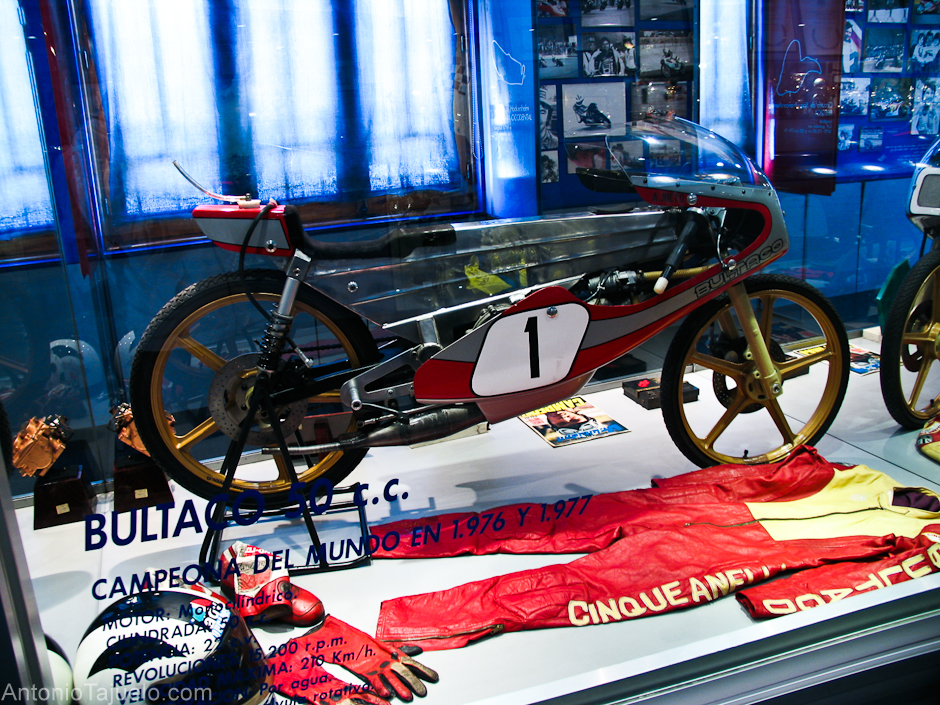 File:Bultaco TSS MK2 50cc GP 1976 World Champion.jpg - Wikimedia ...