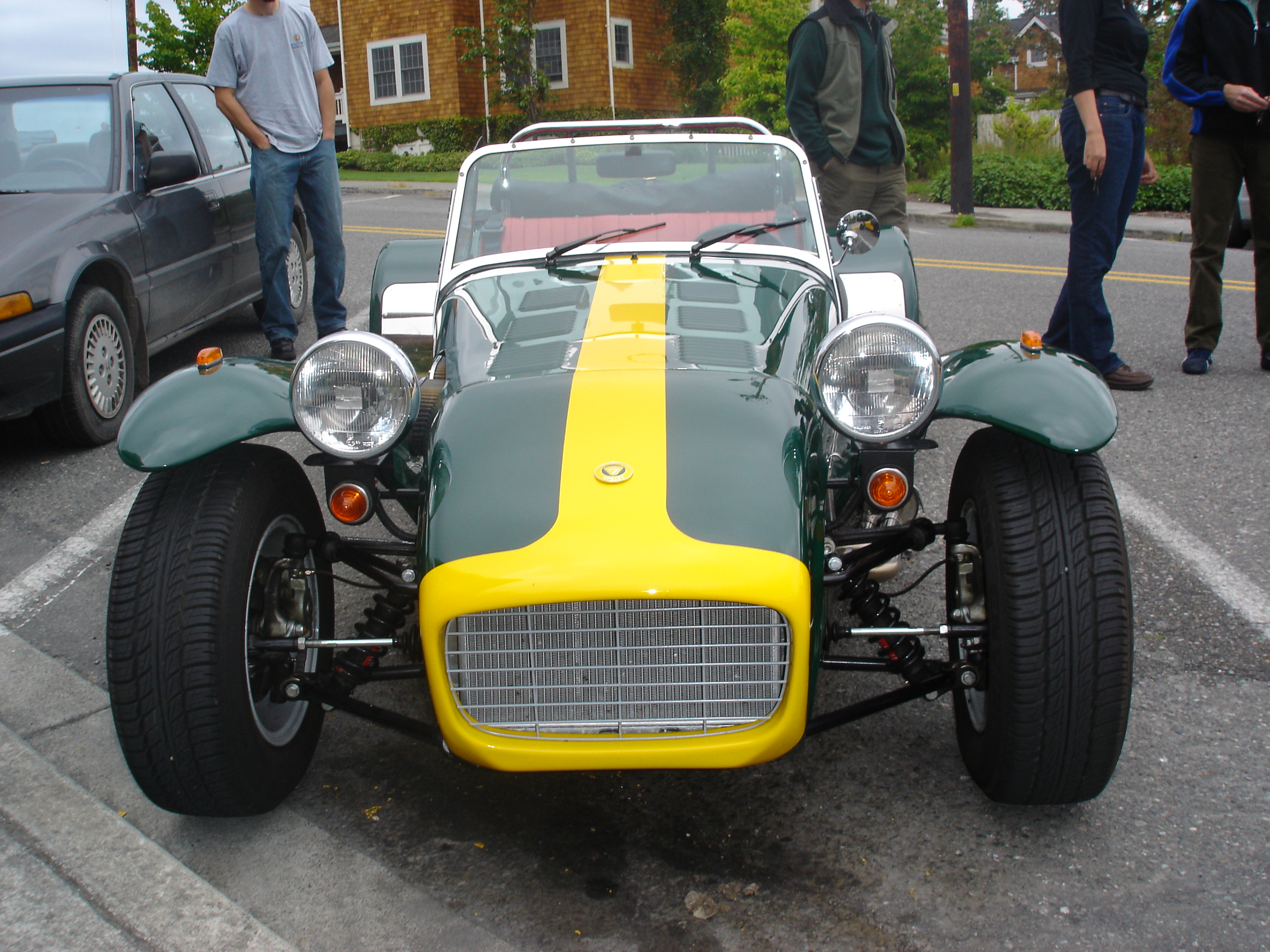 Surrey-based Caterham Cars move to new home in Sussex - Worldnews.