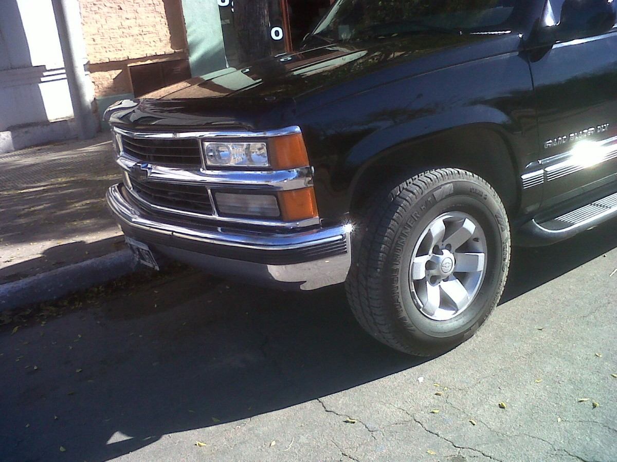 Chevrolet Grand Blazer. The most colorful and exiting pictures! Www.