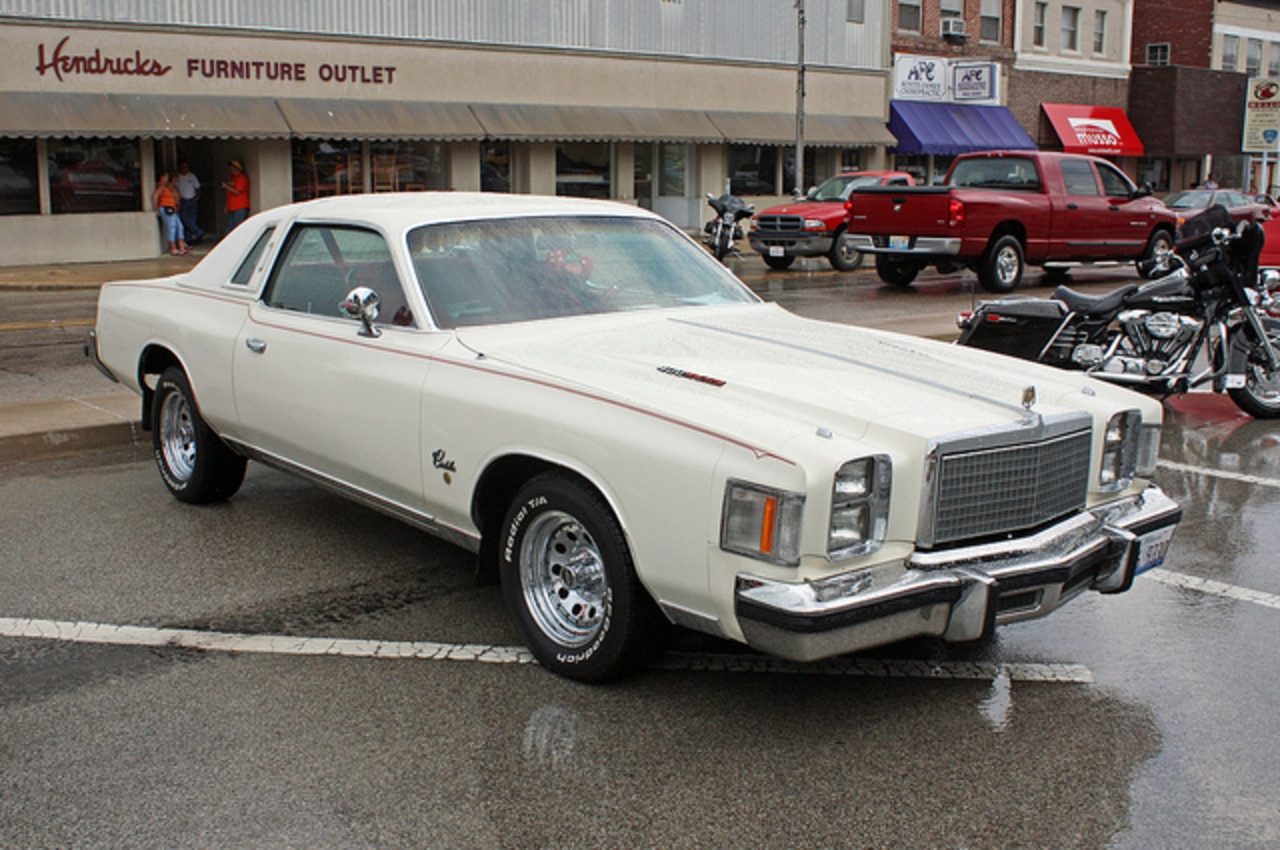 Chrysler Cordoba 1975