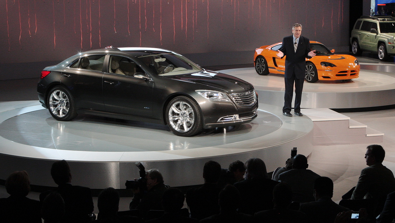 Chrysler 200c ev Concept