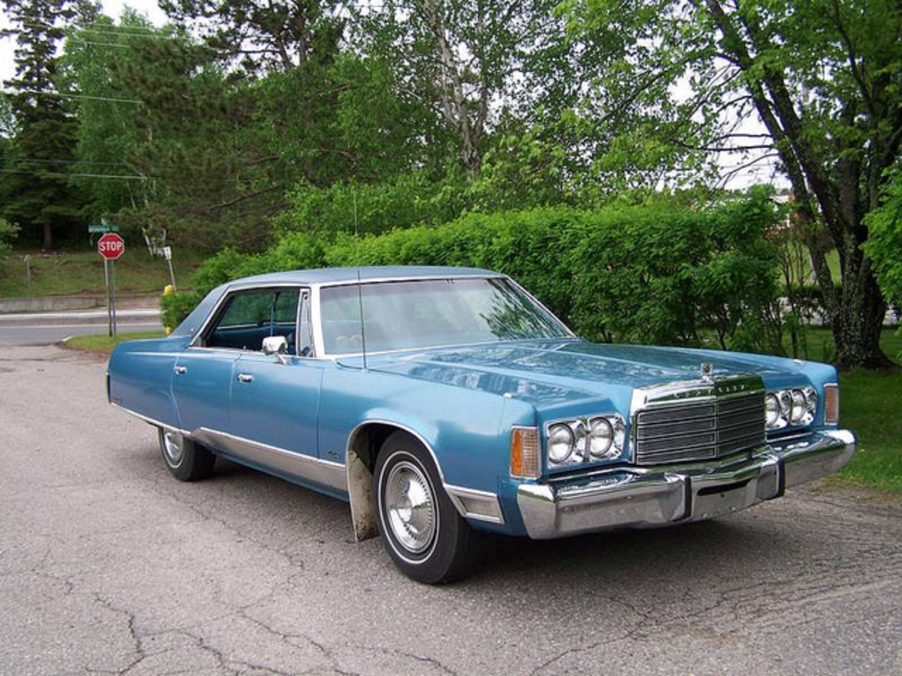 1973 Chrysler New Yorker Brougham