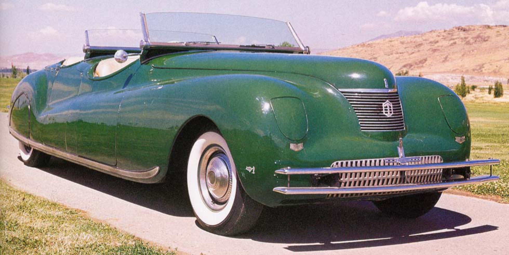 1940 and 1941 Chrysler Newport Phaetons