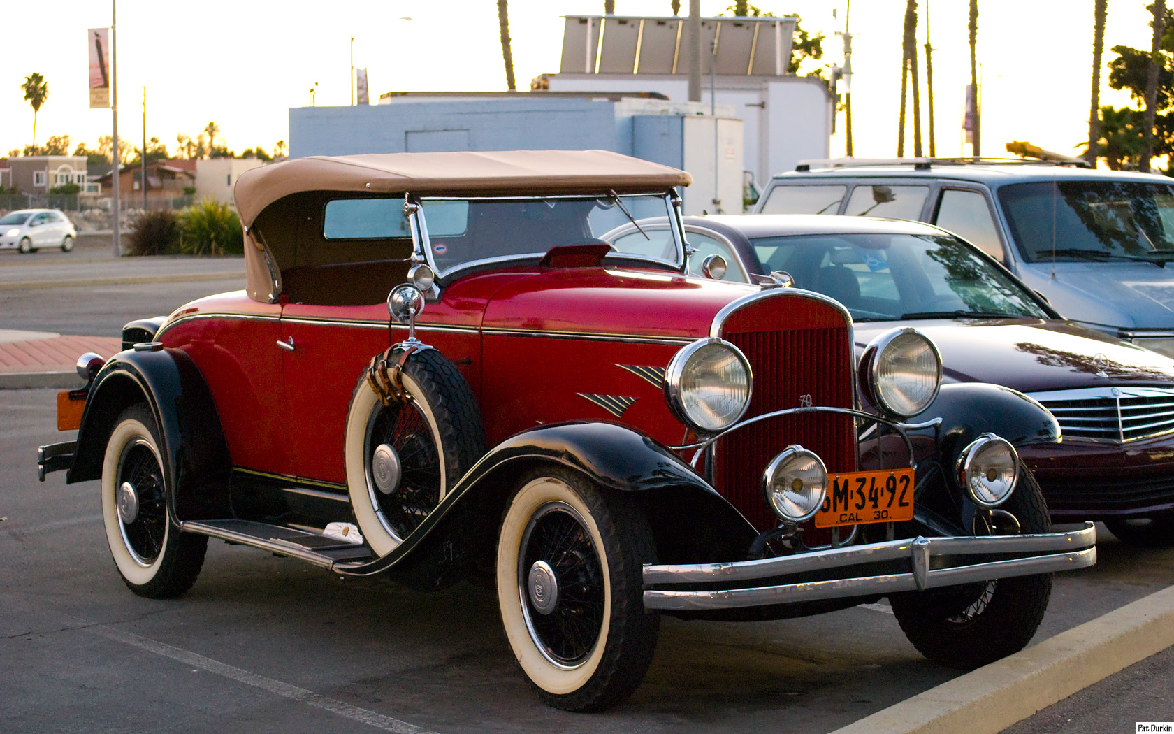 Series 70. Chrysler 70. Chrysler Roadster Saloon. 1931 Chrysler model 70. Chrysler model b-70.