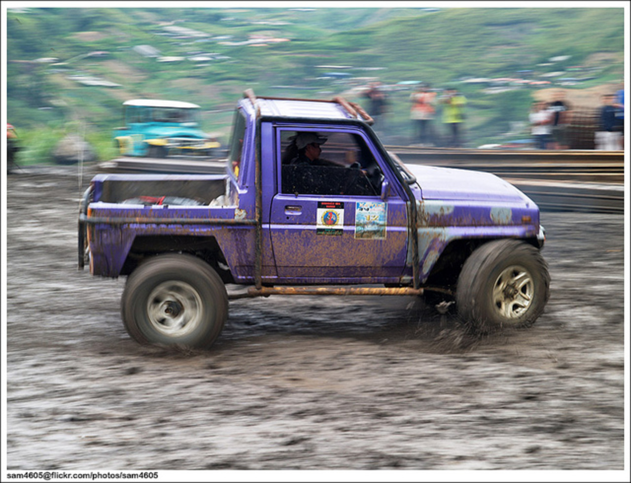 Cabaran 4x4 Novis Kundasang - Daihatsu Rocky Drift | Flickr ...