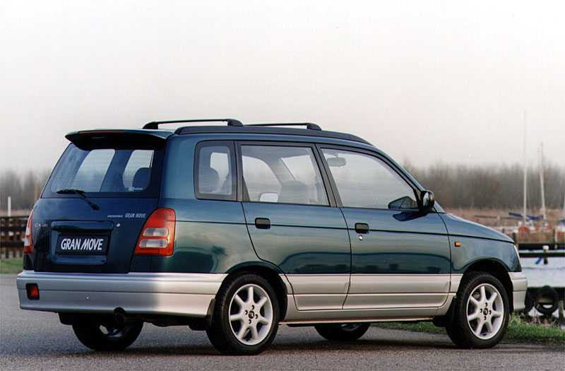 Daihatsu Gran Move 1.6i 5-door MPV Automatic 1999