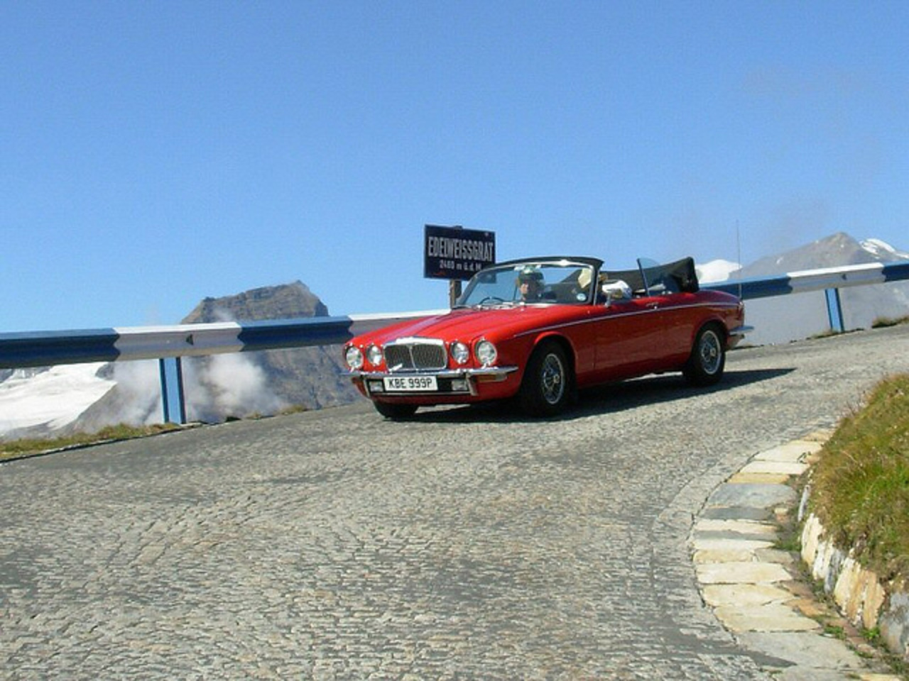 Flickr: The Flickr Jaguar/Daimler XJC CoupÃ© Fans Club Pool