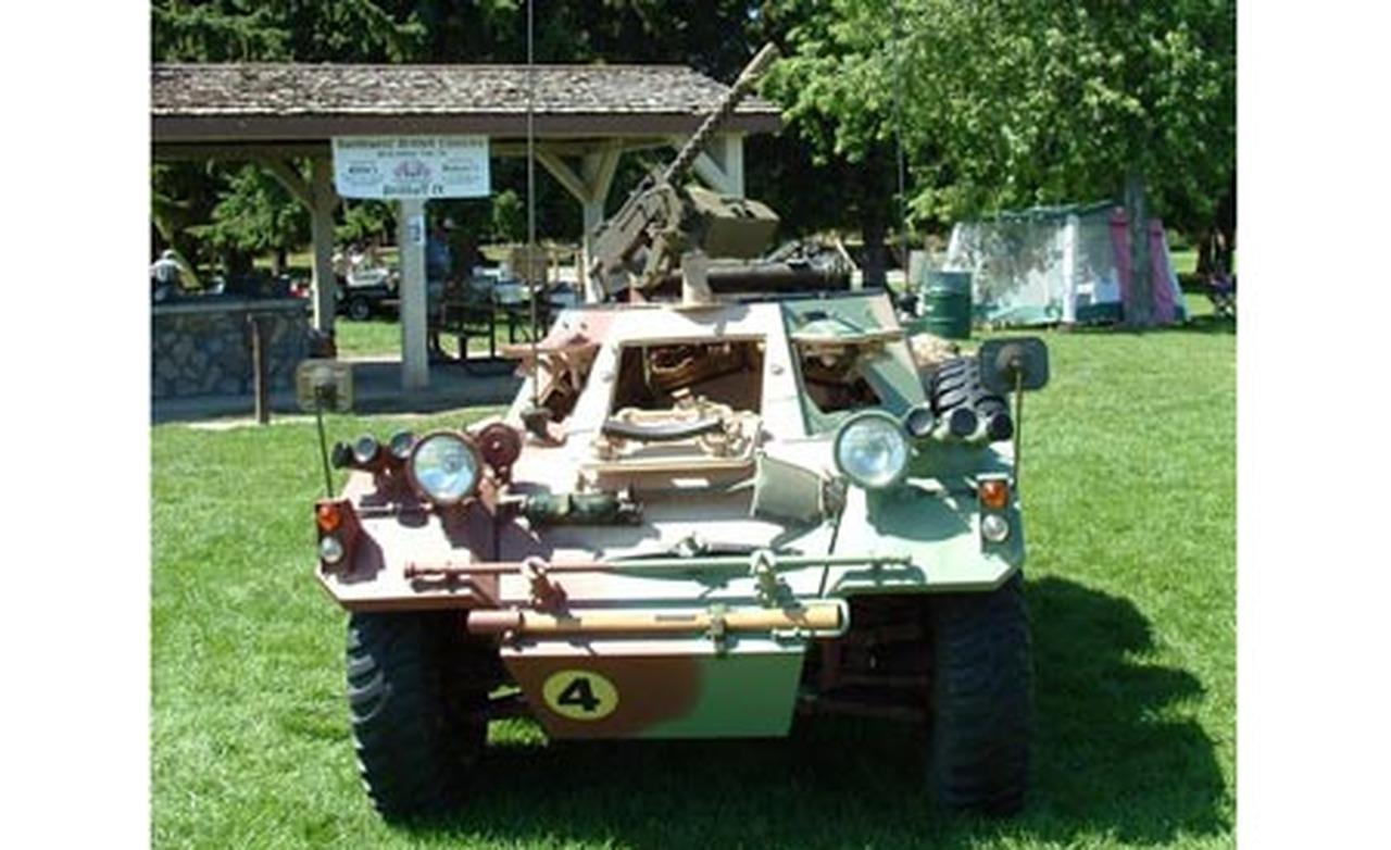 Daimler Ferret armored scout car. MotoBurg