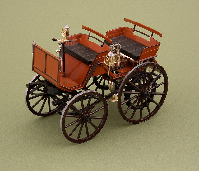 Daimler Motorwagen, 1886 | Flickr - Photo Sharing!