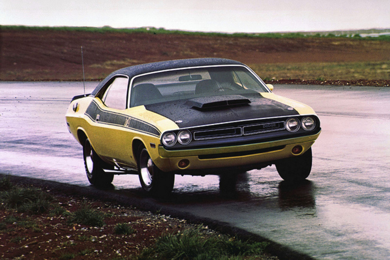 Dodge Challengers - a gallery on Flickr