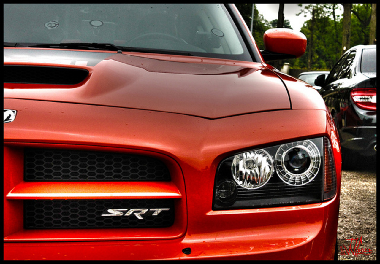 Dodge Charger SRT-8 SuperBee | Flickr - Photo Sharing!