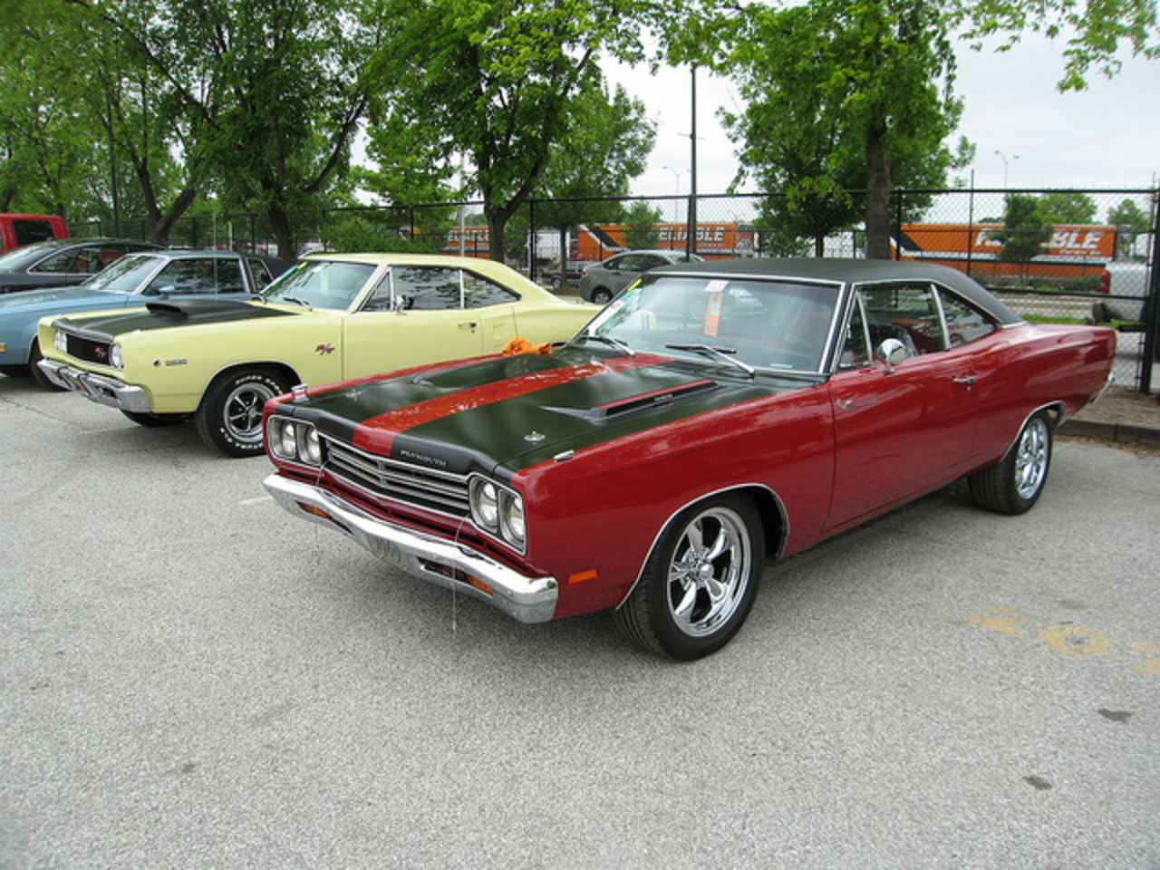68 Dodge Coronet RT and 69 Plymouth Road Runner | Flickr - Photo ...