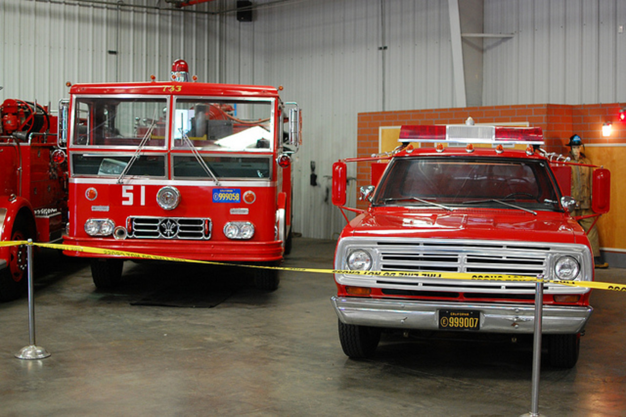 Engine 51 and Squad 51 - 1973 Ward LaFrance and 1972 Dodge D300 ...
