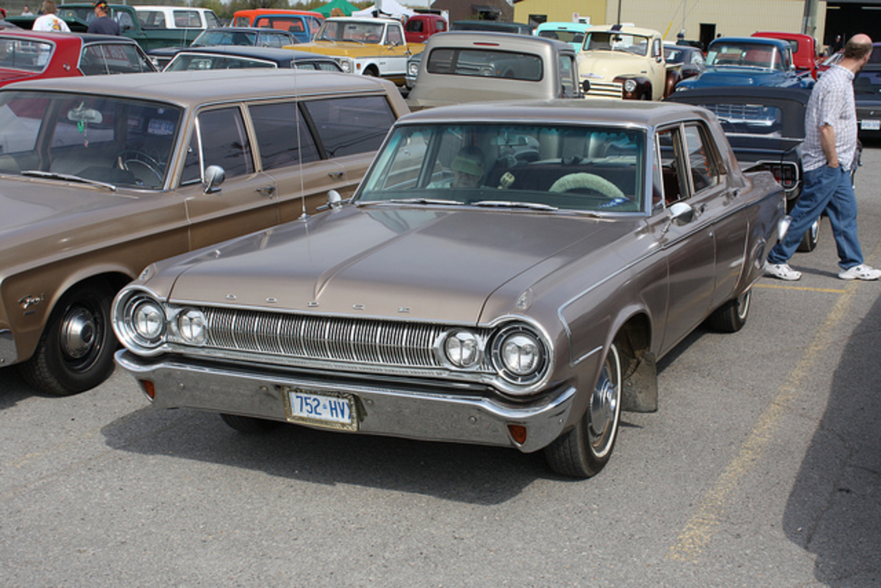 1964 Dodge 330 4 door (Canadian) | Flickr - Photo Sharing!