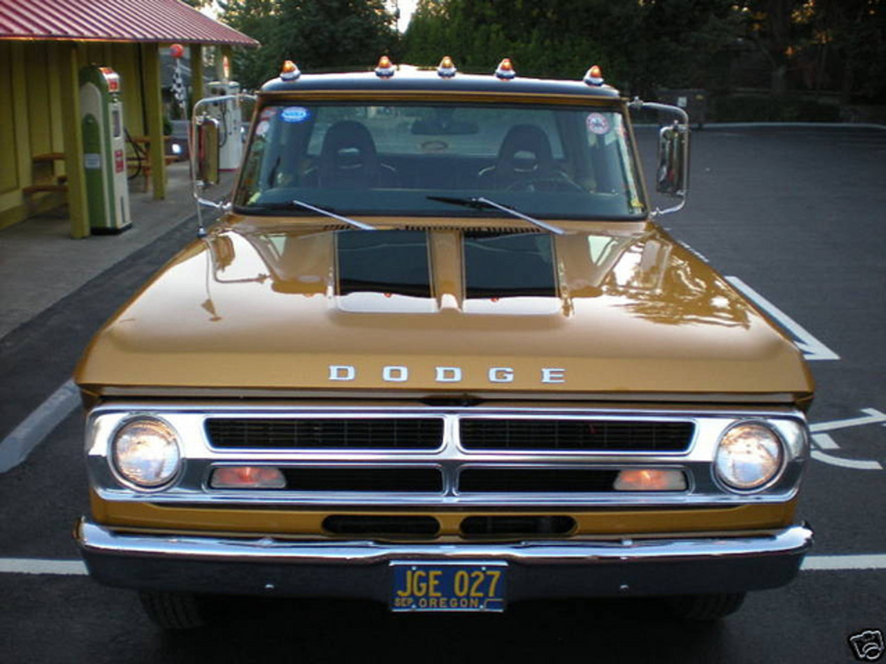 1970 Dodge D300 Crew Cab Race Car Transporter | Flickr - Photo ...