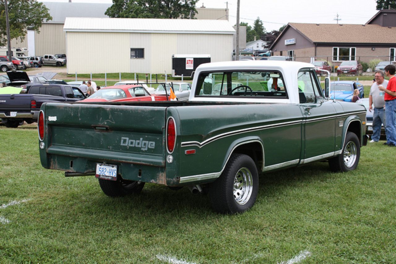 1971 Dodge Custom 100 Sweptline pickup | Flickr - Photo Sharing!