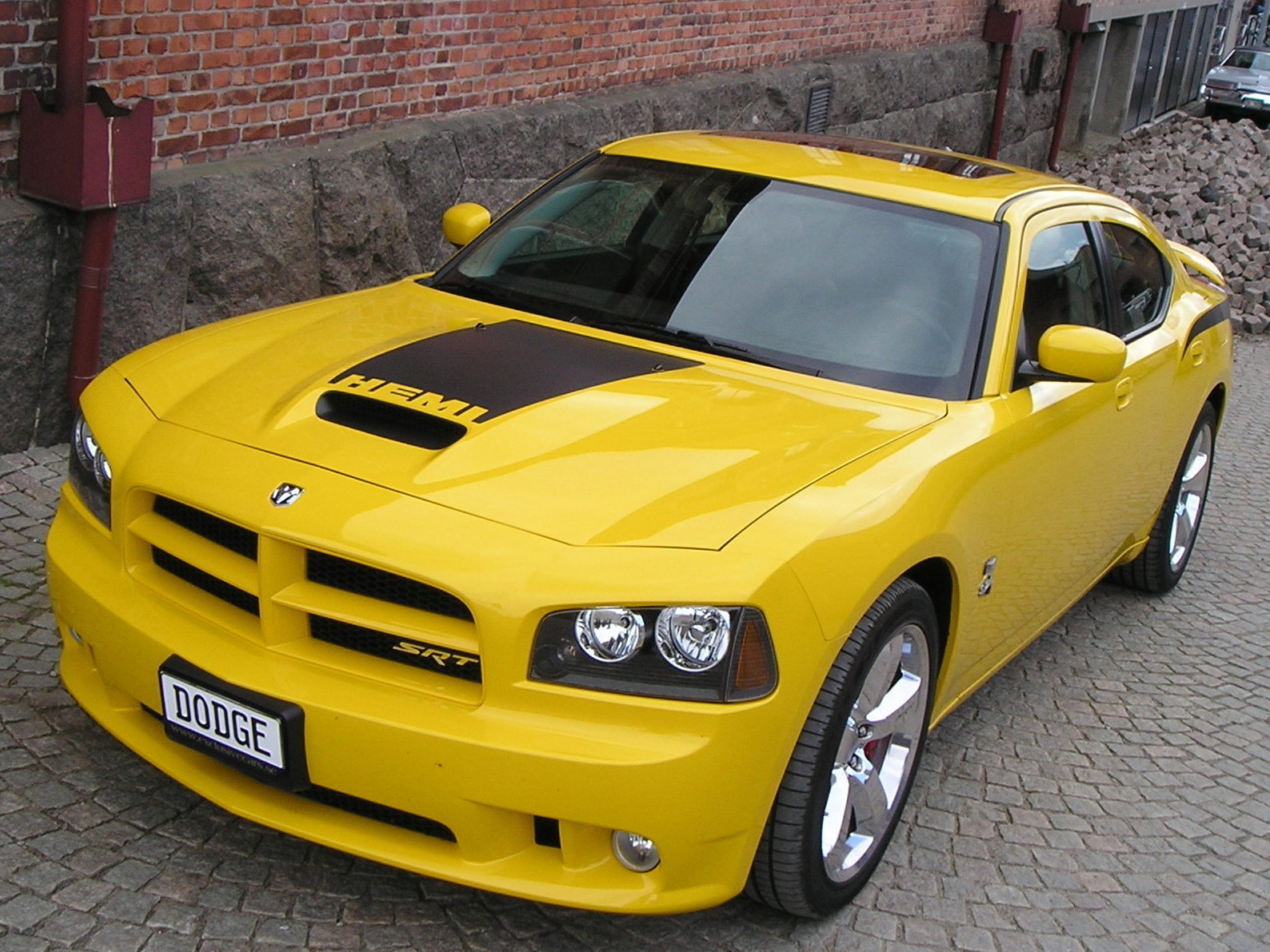 Dodge Charger SRT10 Super Bee â€“ Sweden