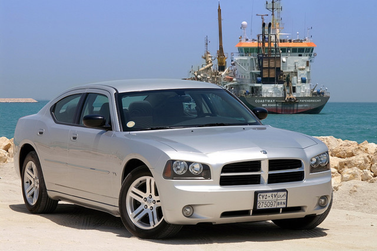 Heavy metal thunder - Dodge Charger SXT 2007 | Flickr - Photo Sharing!
