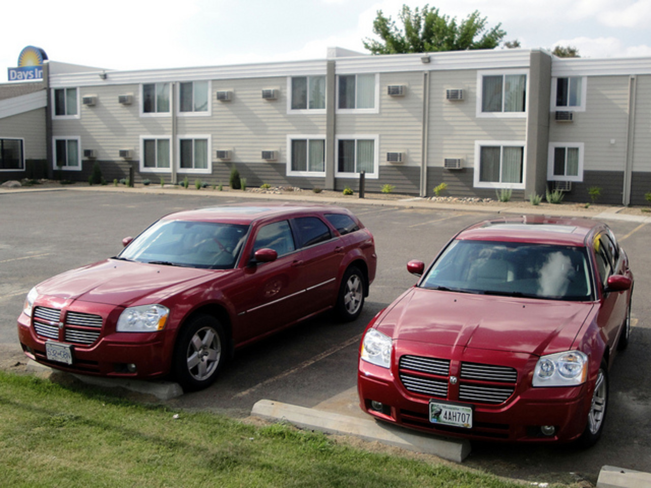 05 & 06 or 07 Dodge Magnum RT X2 | Flickr - Photo Sharing!