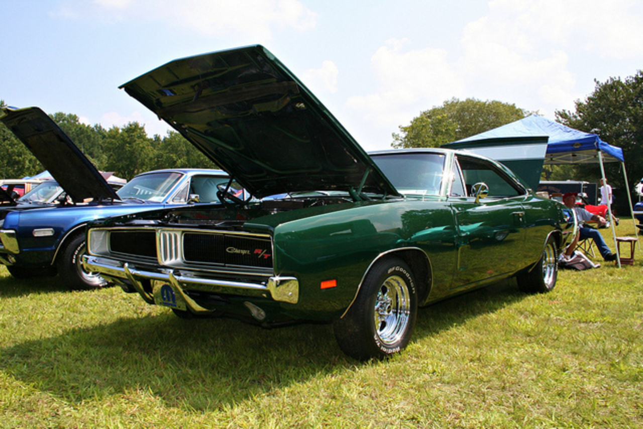 Flickr: The Dodge Charger Pool