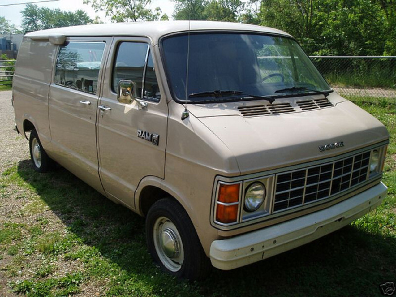 1983 Dodge Ram Van 150 Custom MINT | Flickr - Photo Sharing!